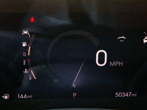 Used 2024 Buick Envista Sport Touring w/ Experience Buick Package FWD image 17