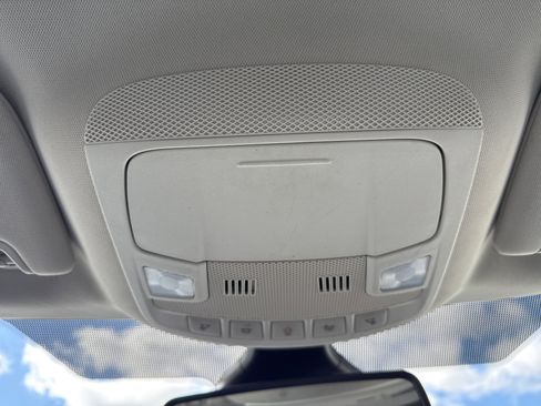 Used 2024 Ford Edge SEL image 27