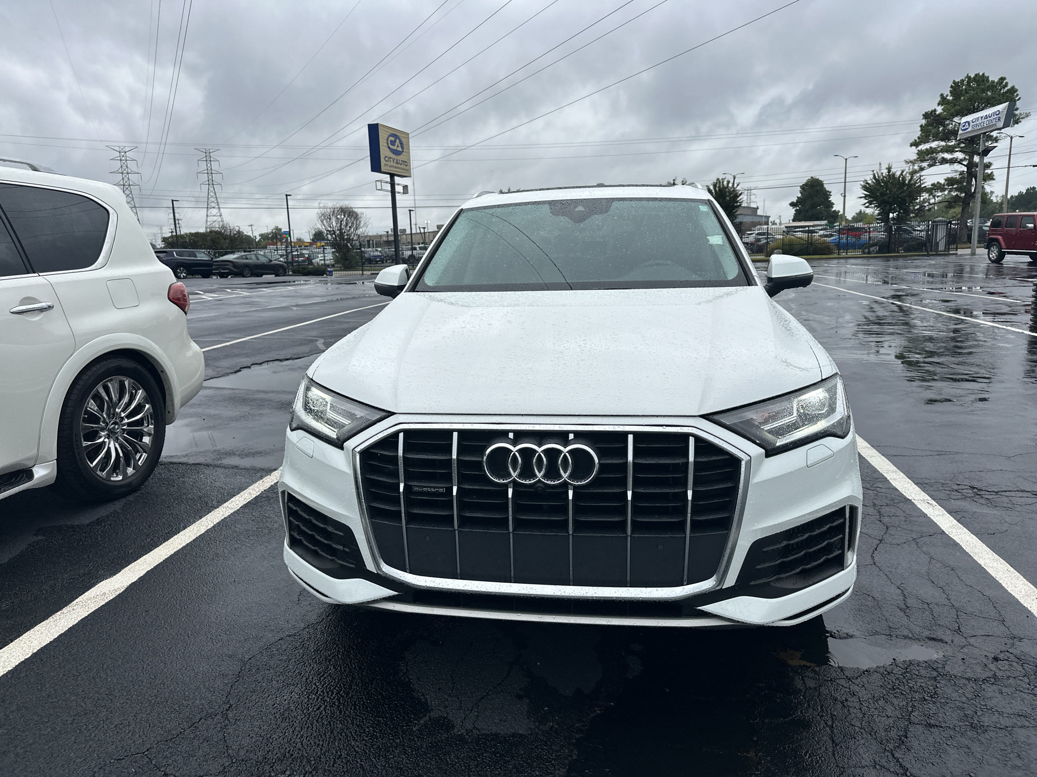 Used 2022 Audi Q7 3.0T Premium AWD/4WD image 2