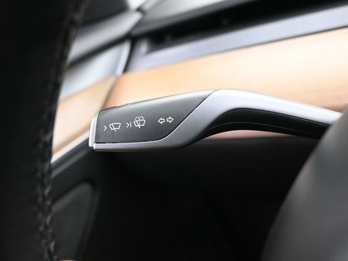 Used 2023 Tesla Model 3 Long Range AWD/4WD image 21