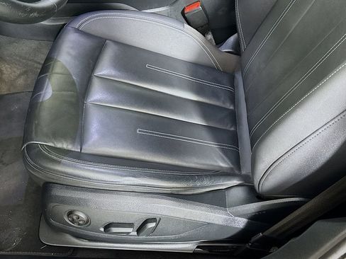 Used 2021 Audi A4 2.0T Premium image 20