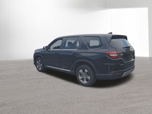 Used 2023 Honda Pilot EX-L image 6
