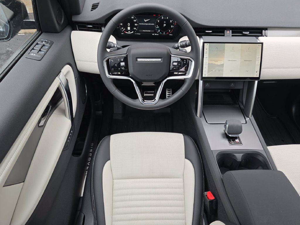 New 2025 Land Rover Discovery Sport Dynamic SE AWD/4WD image 25