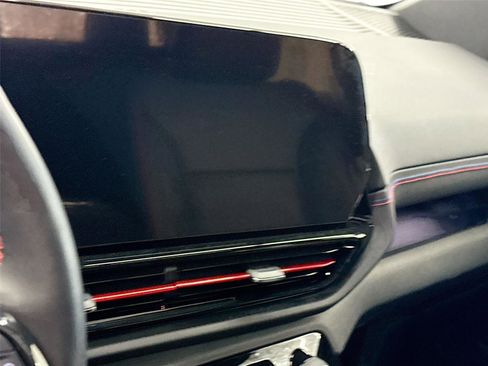 Used 2024 Chevrolet Silverado EV RST image 4