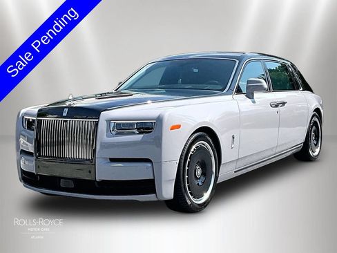 New 2027 Rolls-Royce Phantom Extended Wheelbase RWD image 1