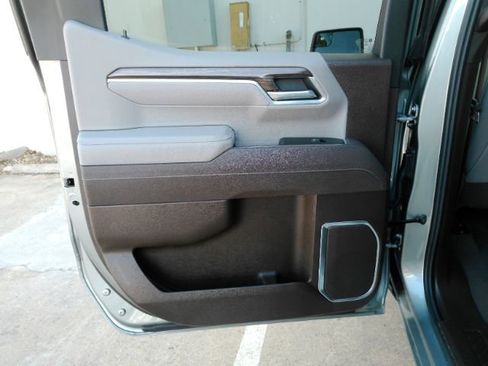 Used 2026 Chevrolet Silverado 1500 LT image 18