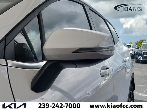 Certified 2024 Kia Sportage EX FWD image 31
