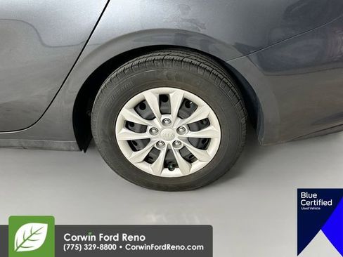 Used 2020 Kia Forte Sedan FWD image 31