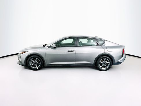 Used 2025 Kia K4 FWD image 4