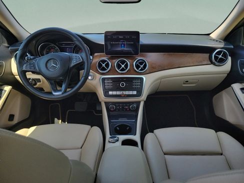 Certified 2019 Mercedes-Benz GLA 250 image 12