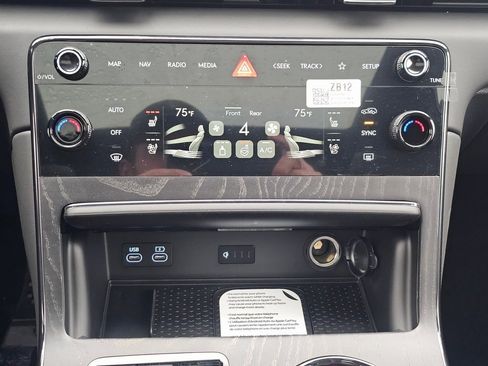 New 2026 Genesis GV80 3.5T Prestige image 16