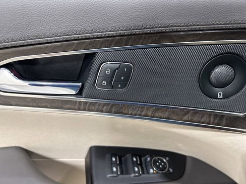 Certified 2019 Lincoln Nautilus Reserve image 13