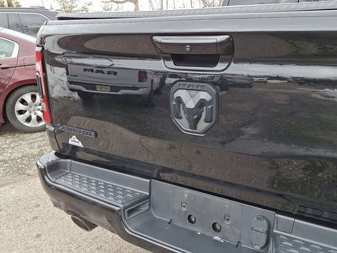 Used 2020 RAM 1500 Laramie image 15