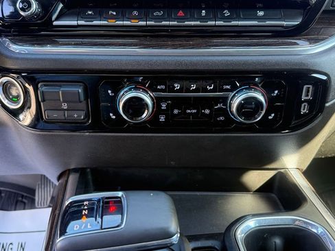 Used 2023 GMC Sierra 1500 Elevation w/ Preferred Package image 18