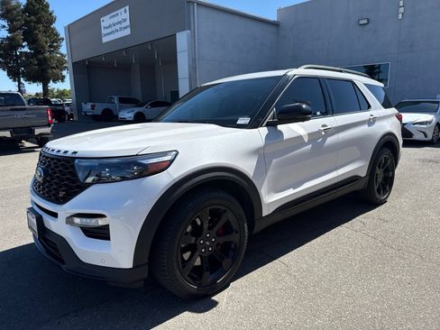 Used 2022 Ford Explorer ST w/ Equipment Group 401A RWD image 1