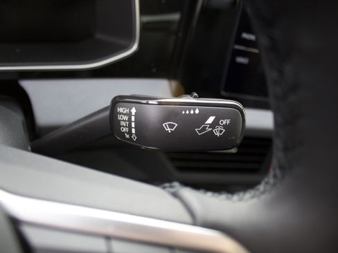 New 2026 Volkswagen Jetta SE image 19