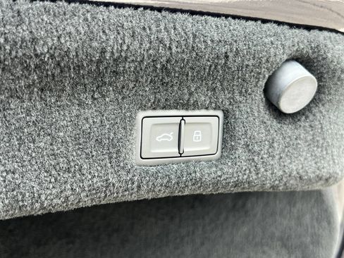 Used 2023 Bentley Continental GT Mulliner AWD/4WD image 20