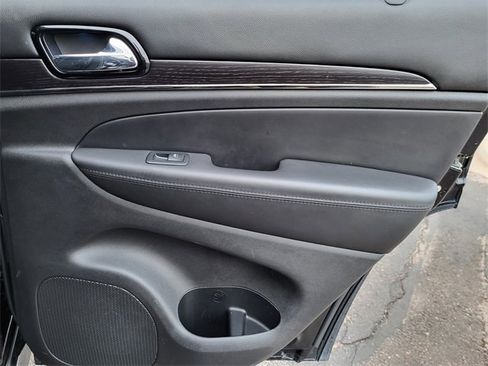 Used 2019 Jeep Grand Cherokee High Altitude image 23