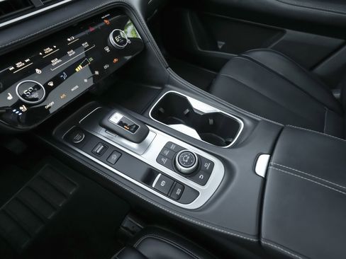 Used 2025 INFINITI QX60 Luxe image 11