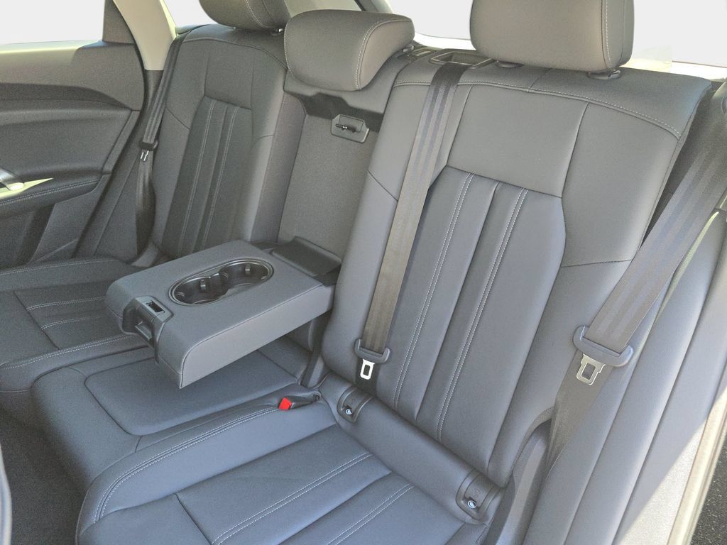 New 2026 Audi Q5 2.0T AWD/4WD image 14