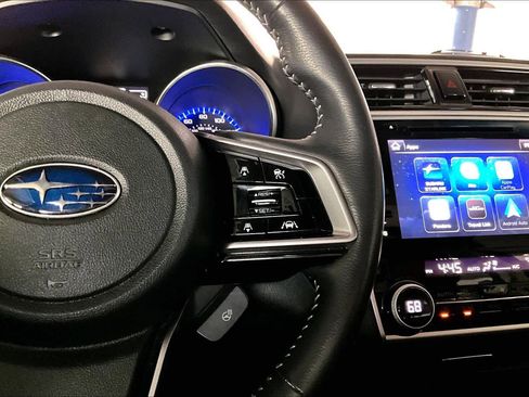 Used 2018 Subaru Outback 3.6R Touring image 25