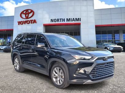 Used 2025 Toyota Grand Highlander AWD Hybrid
