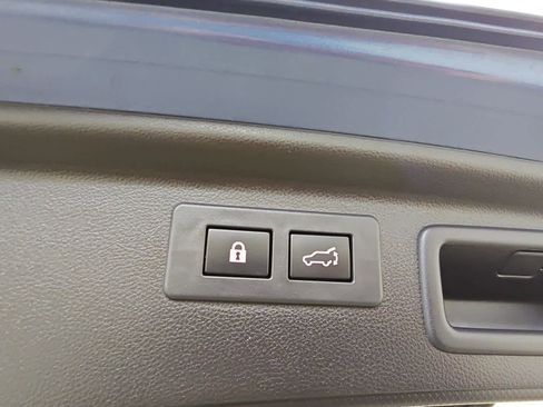 Used 2021 Subaru Forester Limited image 23