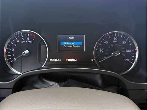 Used 2018 Ford Expedition XLT w/ Equipment Group 202A RWD image 26