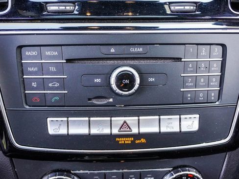 Used 2018 Mercedes-Benz GLE 350 image 27