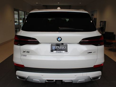 New 2026 BMW X5 xDrive40i image 25