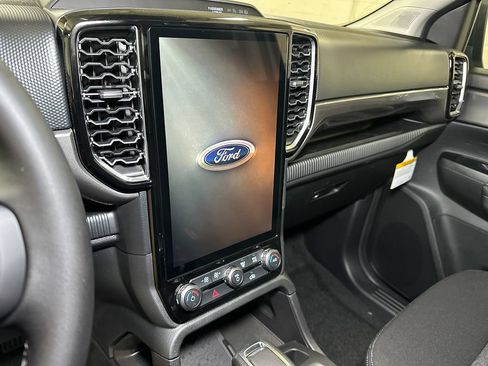 New 2026 Ford Ranger XLT w/ Equipment Group 301A High AWD/4WD image 24