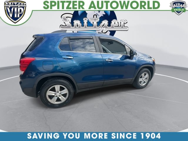 Used 2020 Chevrolet Trax LT w/ LT Convenience Package FWD image 10