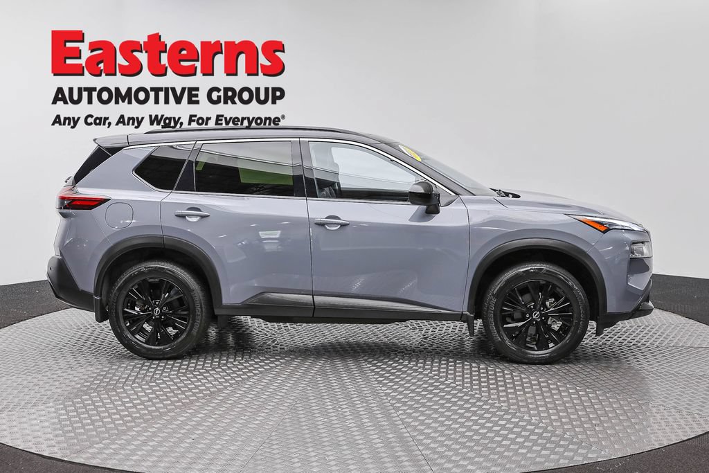Used 2023 Nissan Rogue SV w/ SV Premium B Package AWD/4WD image 5