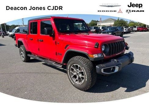 Used 2024 Jeep Gladiator Sport AWD/4WD image 1