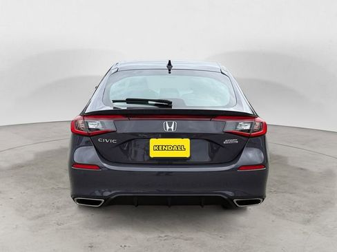 Used 2024 Honda Civic Sport Touring image 4