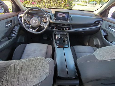 Used 2023 Nissan Rogue SV FWD image 19