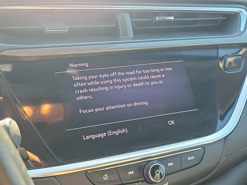 Used 2022 Buick Encore GX Select image 25