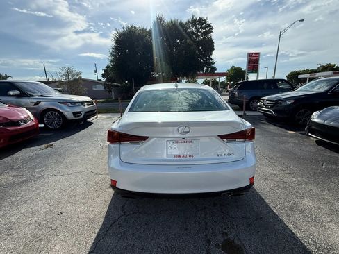 Used 2019 Lexus IS 300 w/ Accessory Package 2 RWD image 4