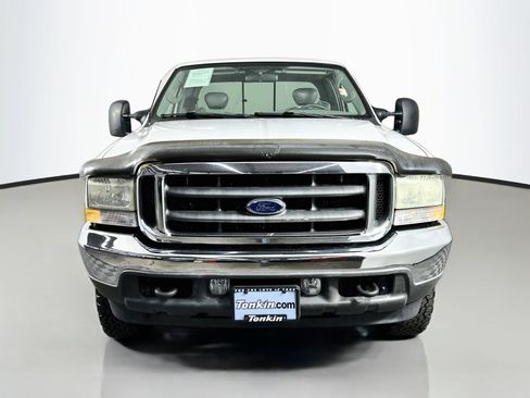Used 2004 Ford F250 Lariat AWD/4WD image 2