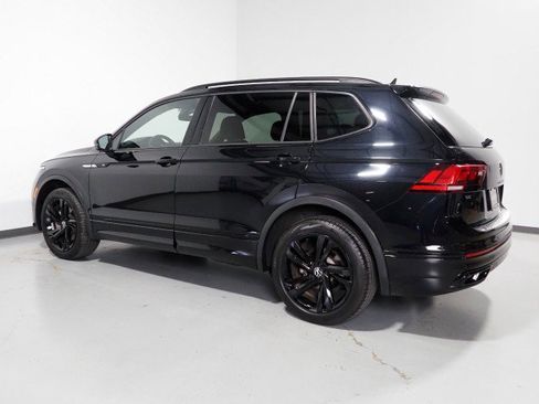 Used 2024 Volkswagen Tiguan SE R-Line FWD image 8