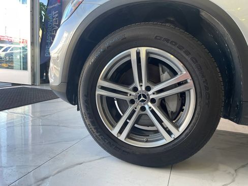 Used 2021 Mercedes-Benz GLC 300 4MATIC image 30