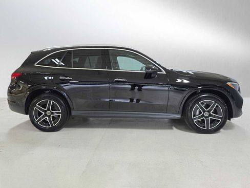 New 2026 Mercedes-Benz GLC 300 4MATIC image 2