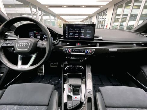 Used 2023 Audi S4 Premium Plus w/ Premium Plus Package image 16