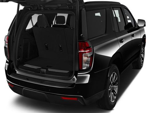 Used 2022 Chevrolet Tahoe Z71 w/ Z71 Off-Road Package AWD/4WD image 7