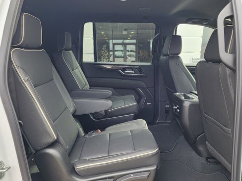New 2026 GMC Yukon XL Elevation image 46