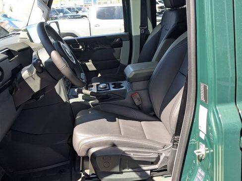 Used 2025 INEOS Grenadier AWD/4WD image 8