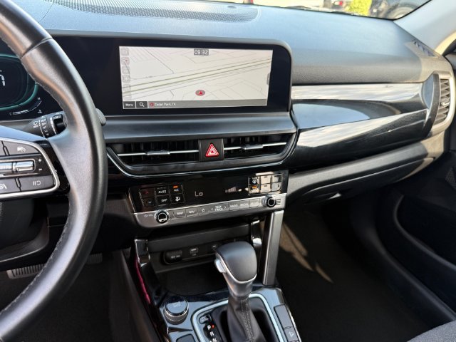 Used 2025 Kia Seltos S FWD image 17