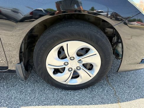 Used 2013 Honda Civic LX image 12
