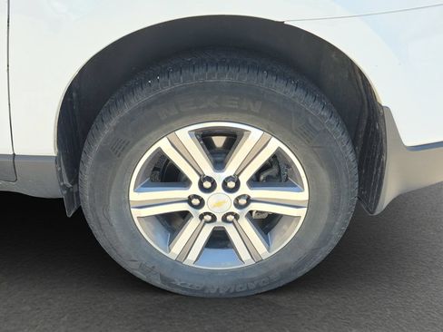 Used 2016 Chevrolet Traverse LT FWD image 5