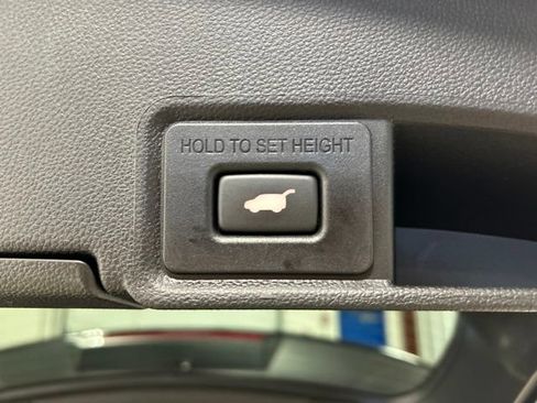 Used 2025 Acura RDX SH-AWD image 22